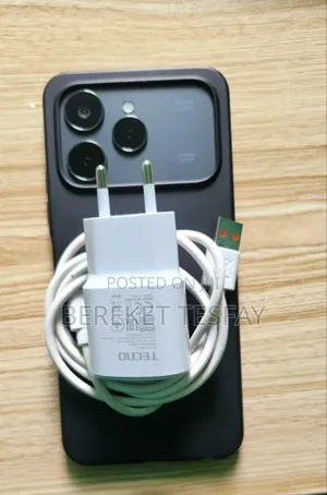 New Tecno Spark 40 128 GB Black