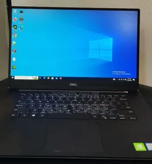 New Laptop Dell XPS 15 16GB Intel Core i7 SSD 512GB