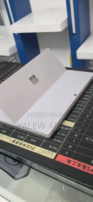 New Laptop Microsoft Surface Pro 7 32GB Intel Core i7 SSD 1T
