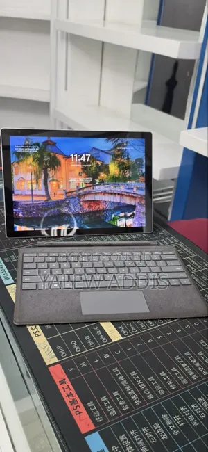 New Laptop Microsoft Surface Pro 7 32GB Intel Core i7 SSD 1T