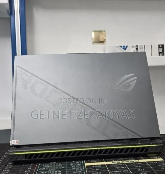 New Laptop Asus ROG Strix G15 16GB Intel Core i9 SSD 1T