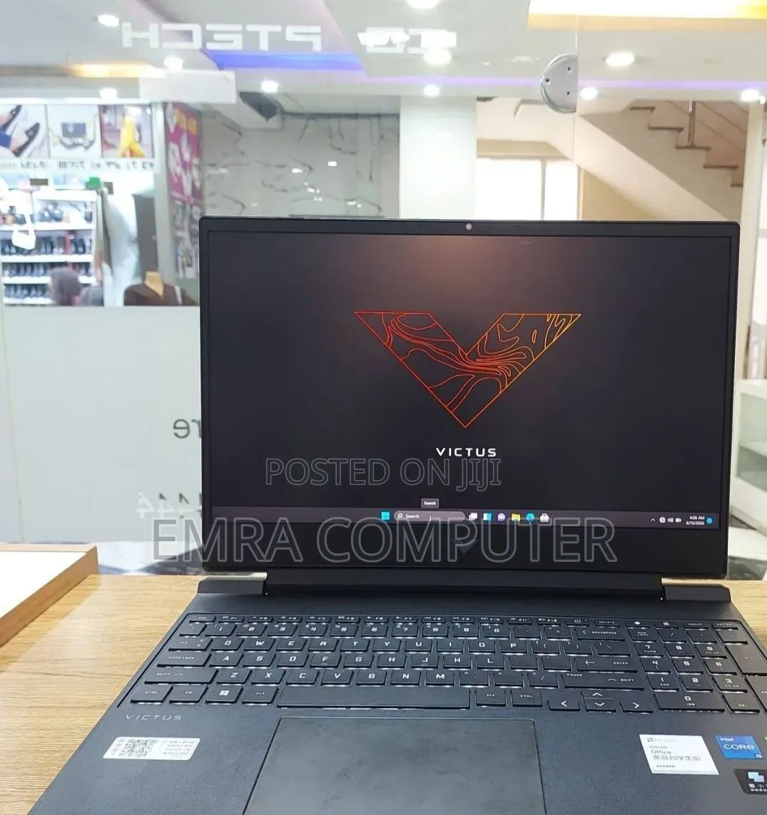 New Laptop HP 16GB Intel Core i5 SSD 512GB
