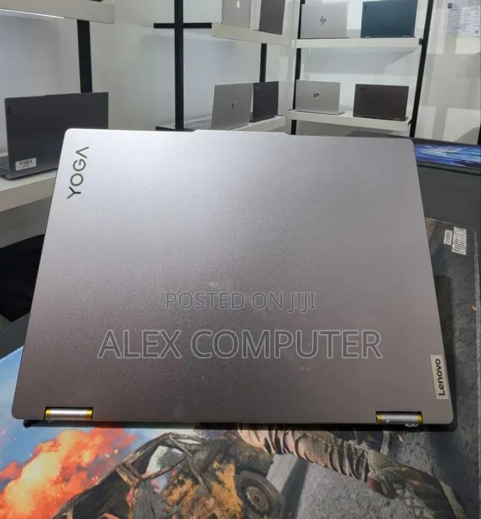 New Laptop Lenovo 16GB AMD Ryzen 7 SSD 512GB
