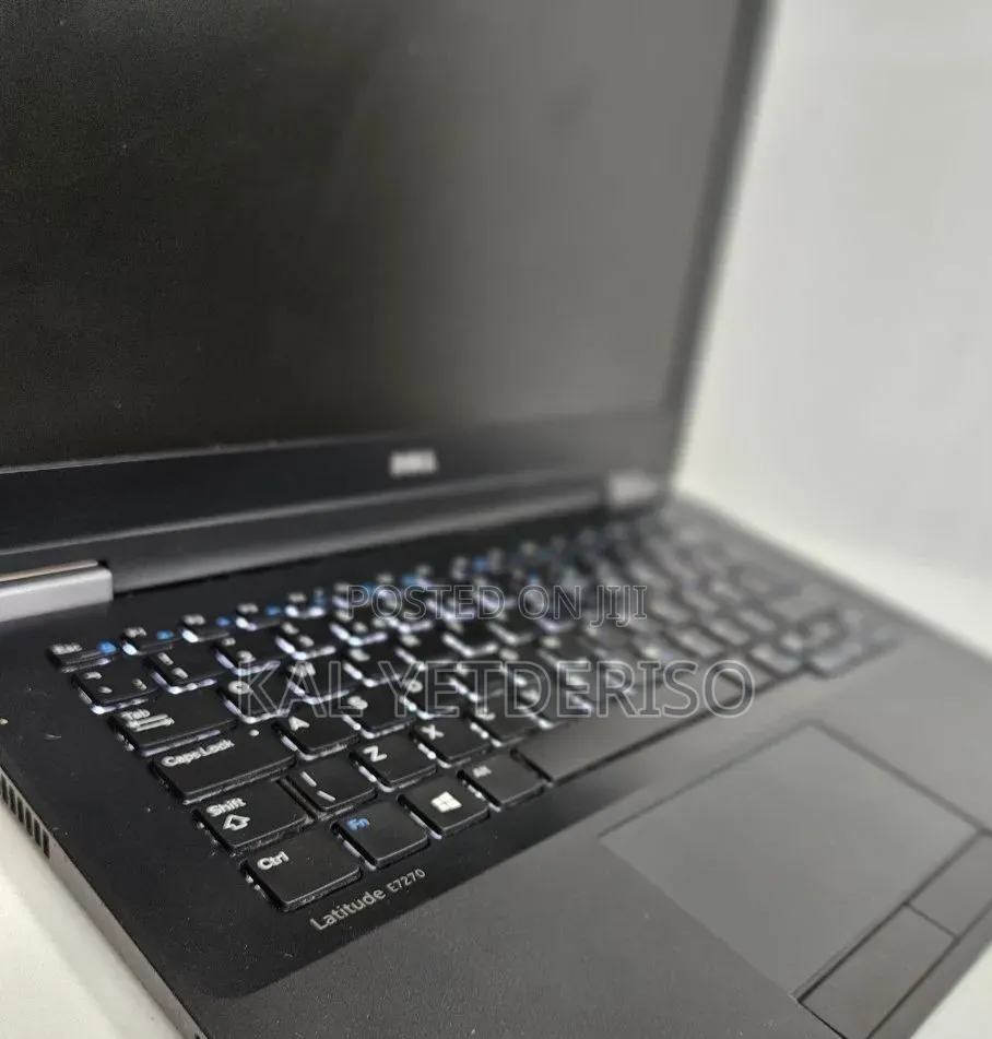 New Laptop Dell 8GB Intel Core i7 SSD 512GB