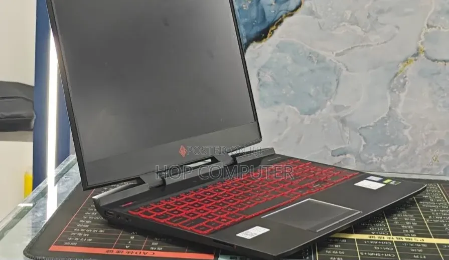 New Laptop HP Omen X 16GB Intel Core i5 SSD 512GB