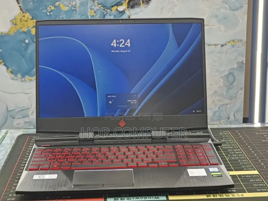 New Laptop HP Omen X 16GB Intel Core i5 SSD 512GB