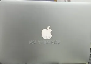 New Laptop Apple MacBook Air 2015 8GB Intel Core i5 SSD 256GB