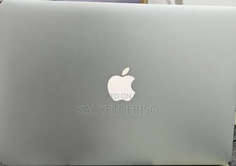 New Laptop Apple MacBook Air 2015 8GB Intel Core i5 SSD 256GB