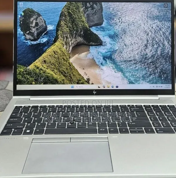 New Laptop HP EliteBook 850 G8 16GB Intel Core i7 SSD 512GB