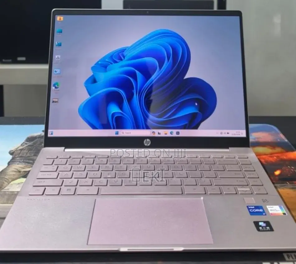 New Laptop HP Pavilion 14 16GB Intel Core i7 SSD 512GB