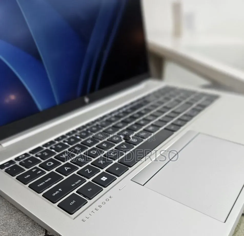 New Laptop HP EliteBook 850 G8 16GB Intel Core i7 SSD 512GB