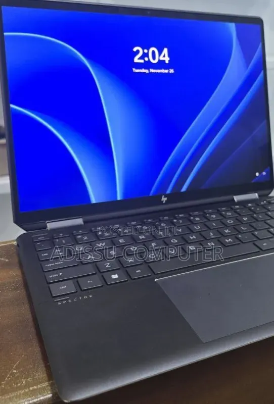 New Laptop HP Spectra 13 16GB Intel Core i7 SSD 512GB