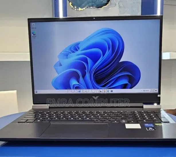 New Laptop HP Victus 16 16GB Intel Core i5 SSD 512GB