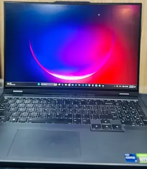 New Laptop Lenovo Legion Pro 7 16GB Intel Core i9 SSD 1T