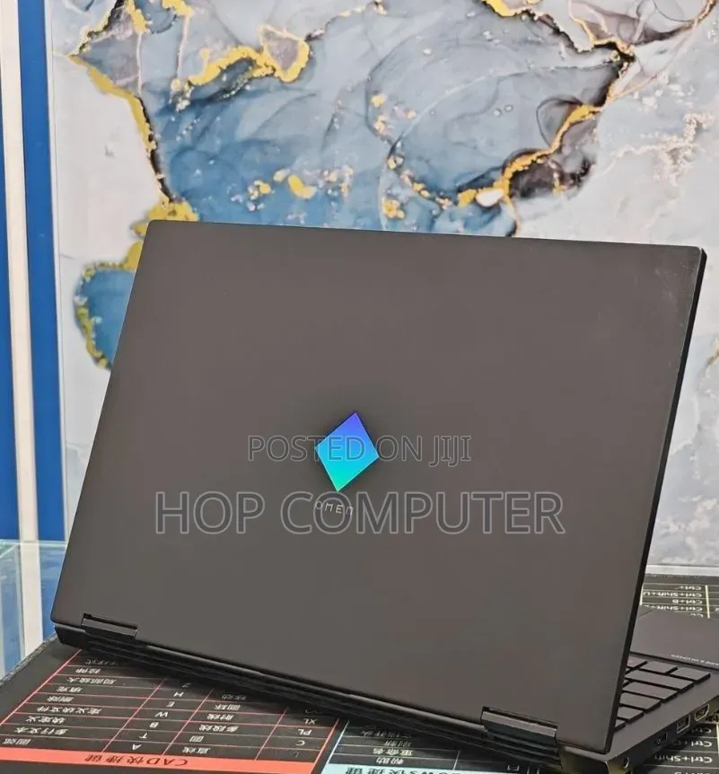 New Laptop HP Omen 15 16GB Intel Core i7 SSD 512GB