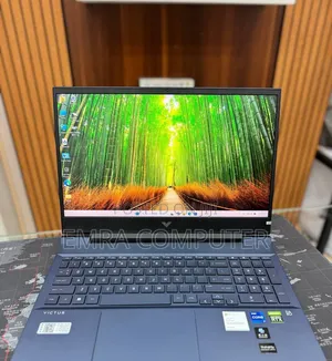 New Laptop HP Victus 16 16GB Intel Core i7 SSD 512GB