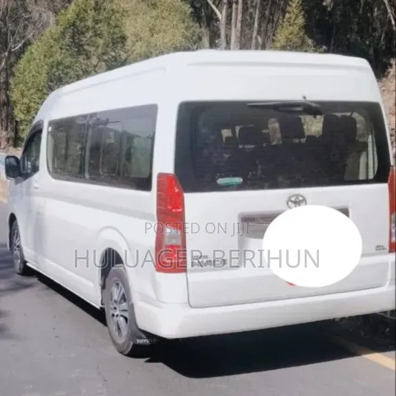 New Toyota Highlander 2022 White