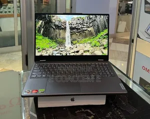 New Laptop Lenovo 16GB AMD Ryzen 7 SSD 1T