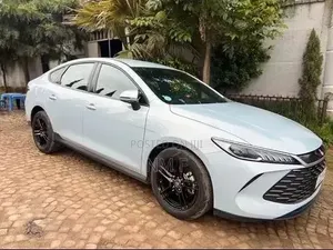BYD Qin Plus DM-i 2024