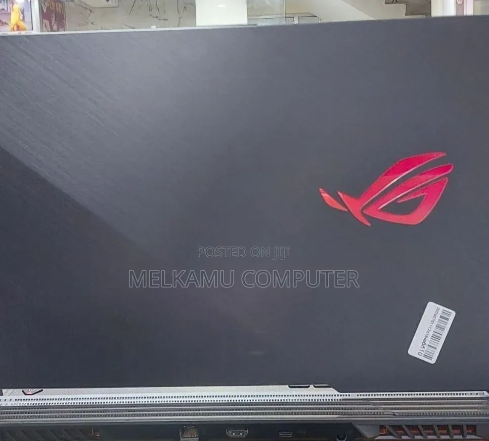 New Laptop Asus ROG Strix G17 16GB Intel Core i7 SSD 256GB