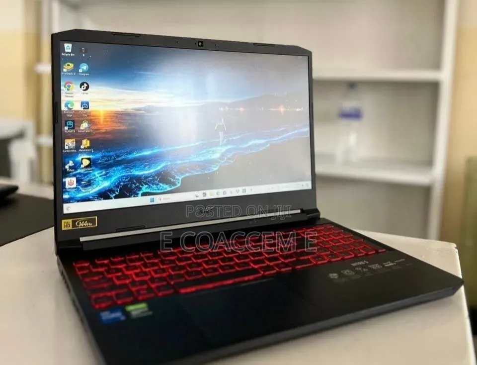 New Laptop Acer 16GB Intel Core i7 SSD 512GB