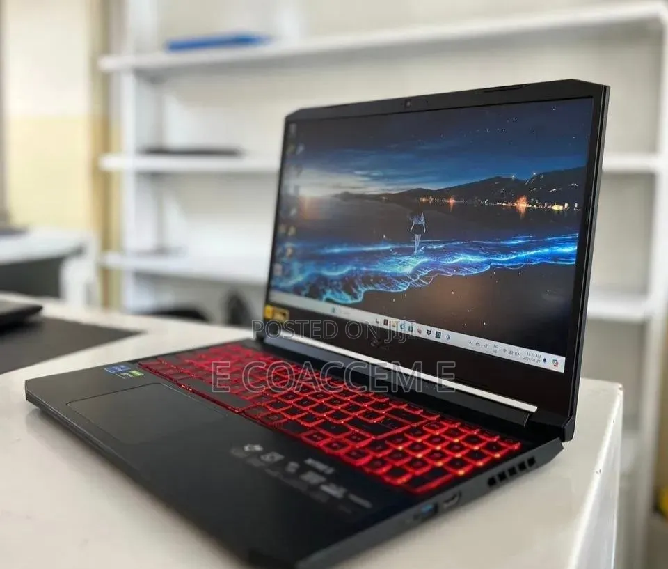 New Laptop Acer 16GB Intel Core i7 SSD 512GB