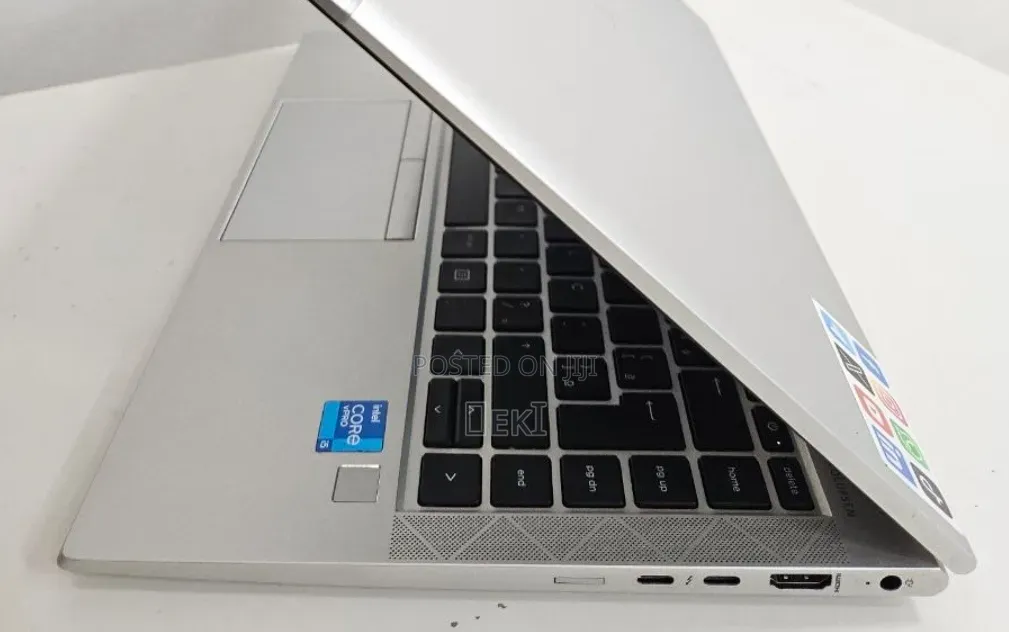 New Laptop HP EliteBook 840 G8 16GB Intel Core i5 SSD 512GB