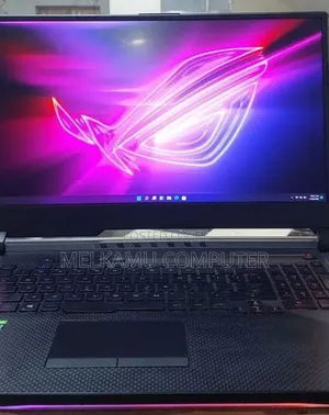 New Laptop Asus ROG Strix G17 16GB Intel Core i7 SSD 256GB