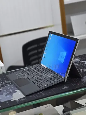 New Laptop Microsoft Surface Pro 7+ 16GB Intel Core i5 SSD 256GB