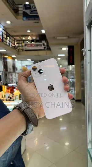 Apple iPhone 13 128 GB Pink