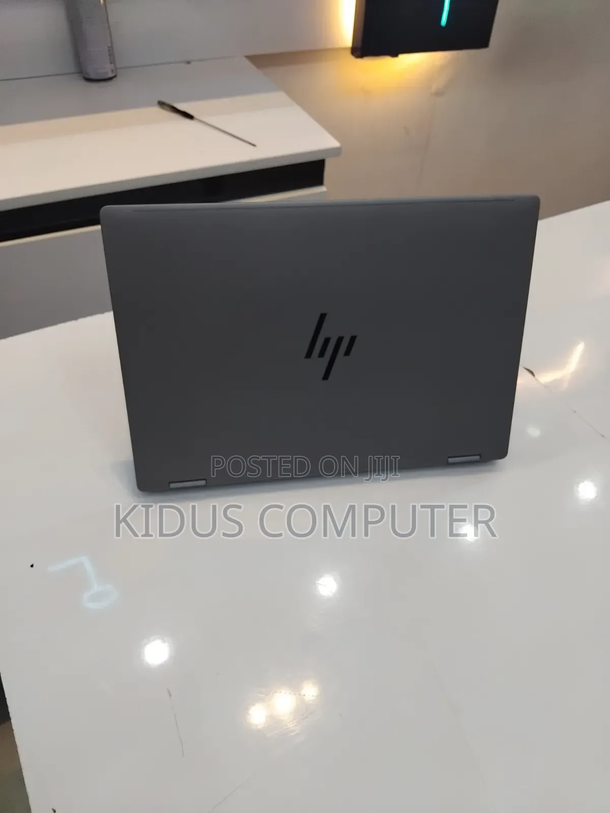 New Laptop HP OmniBook 5 Flip 16GB Intel Core Ultra 7 SSD 1T