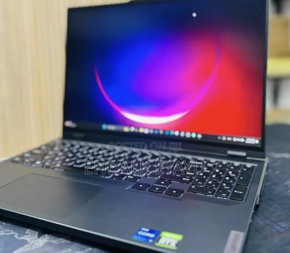 New Laptop Lenovo Legion 9 16GB Intel Core i9 SSD 1T