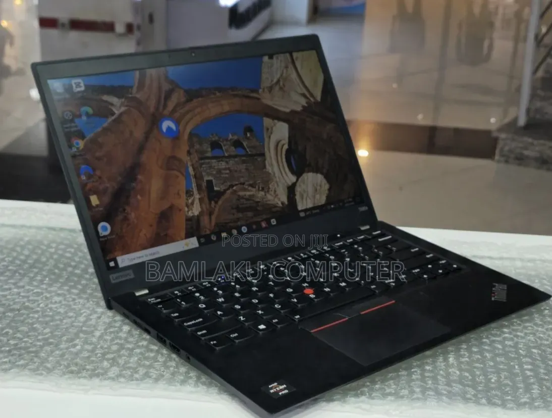 New Laptop Lenovo ThinkPad t495s 16GB AMD Ryzen 7 SSD 512GB