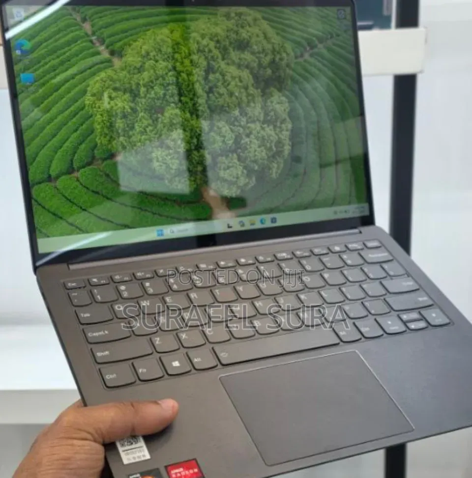 New Laptop Lenovo IdeaPad 1 16GB AMD Ryzen 7 SSD 512GB