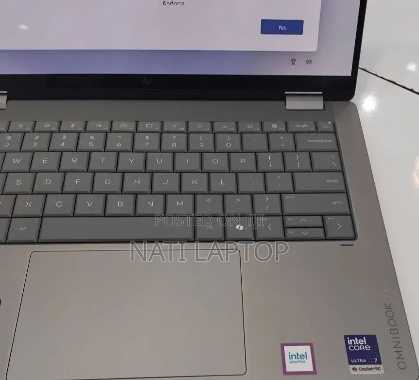New Laptop HP OmniBook Ultra Flip 14" 16GB Intel Core Ultra 7 SSD 1T