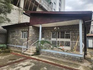 3bdrm Villa in Bole for rent
