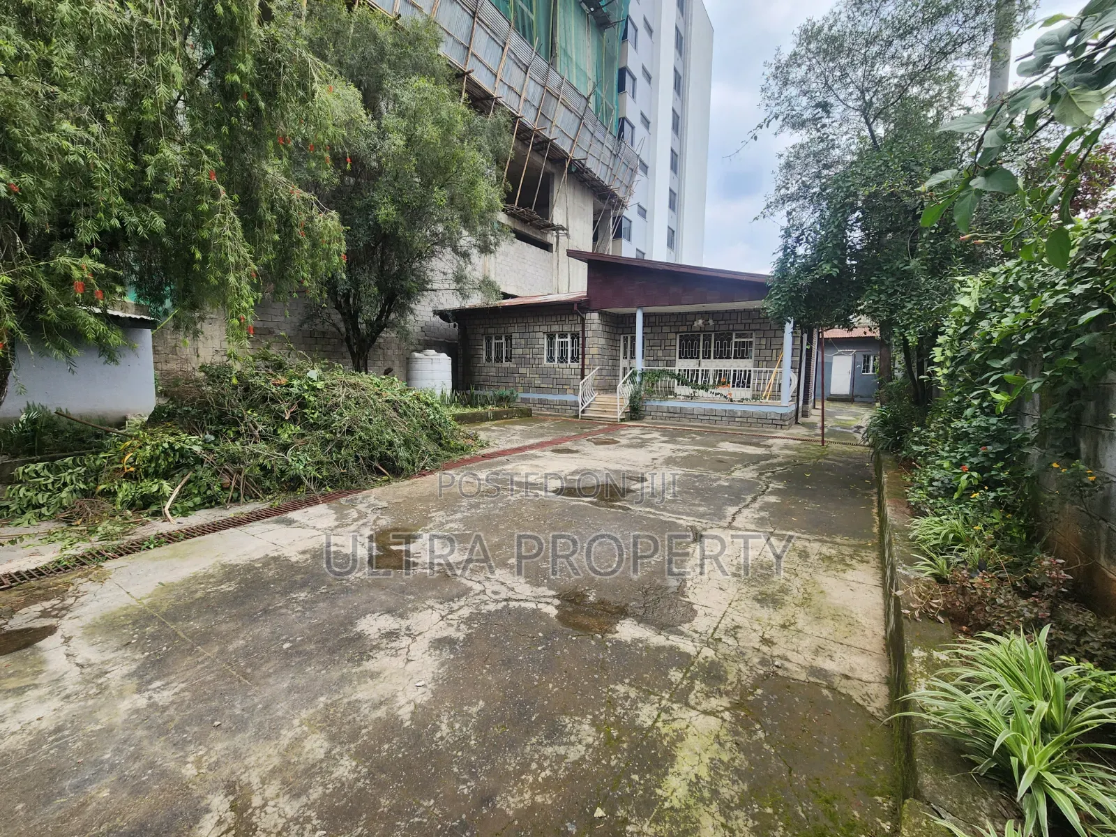 3bdrm Villa in Bole for rent