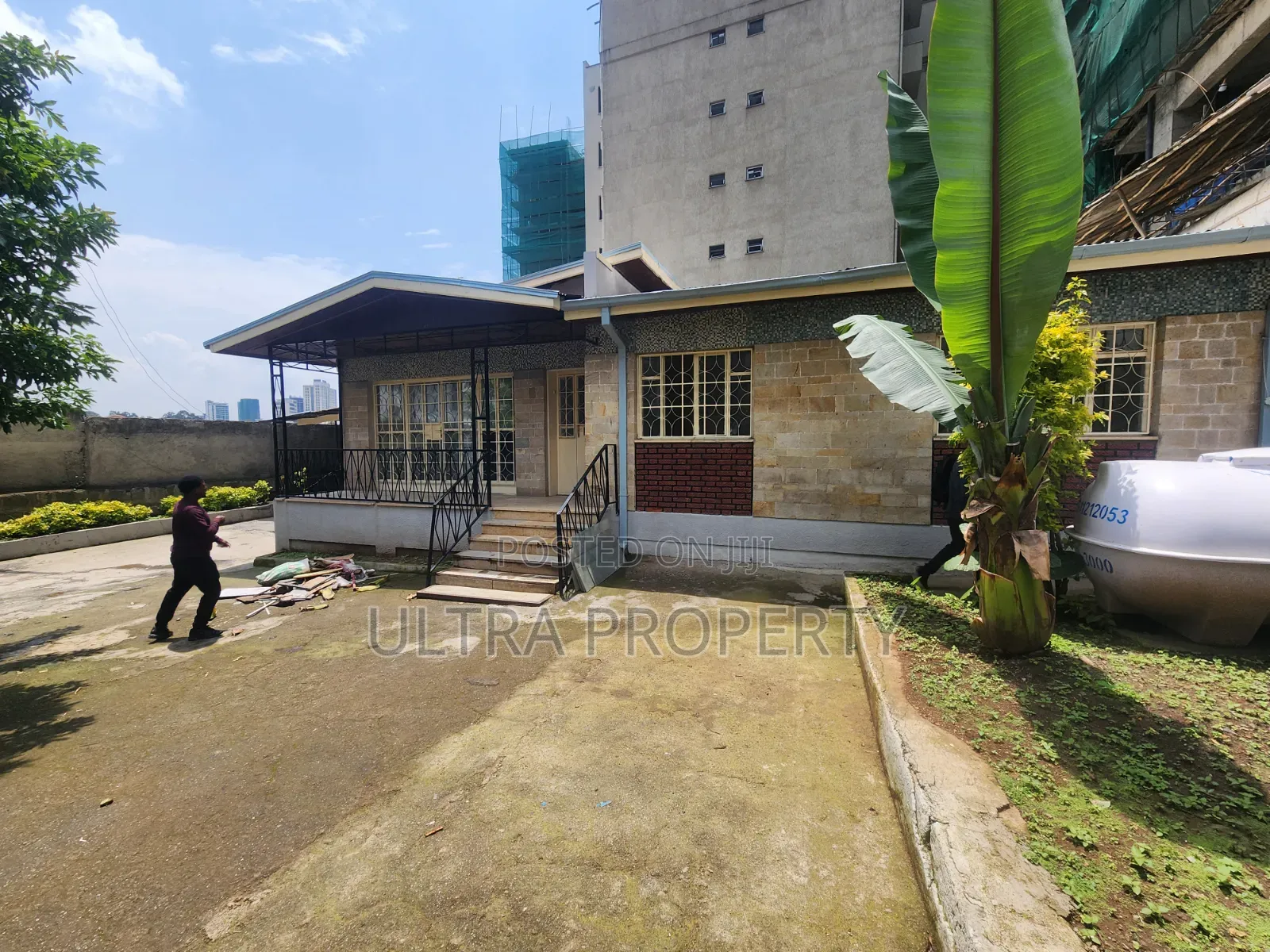 3bdrm Villa in Bole for rent