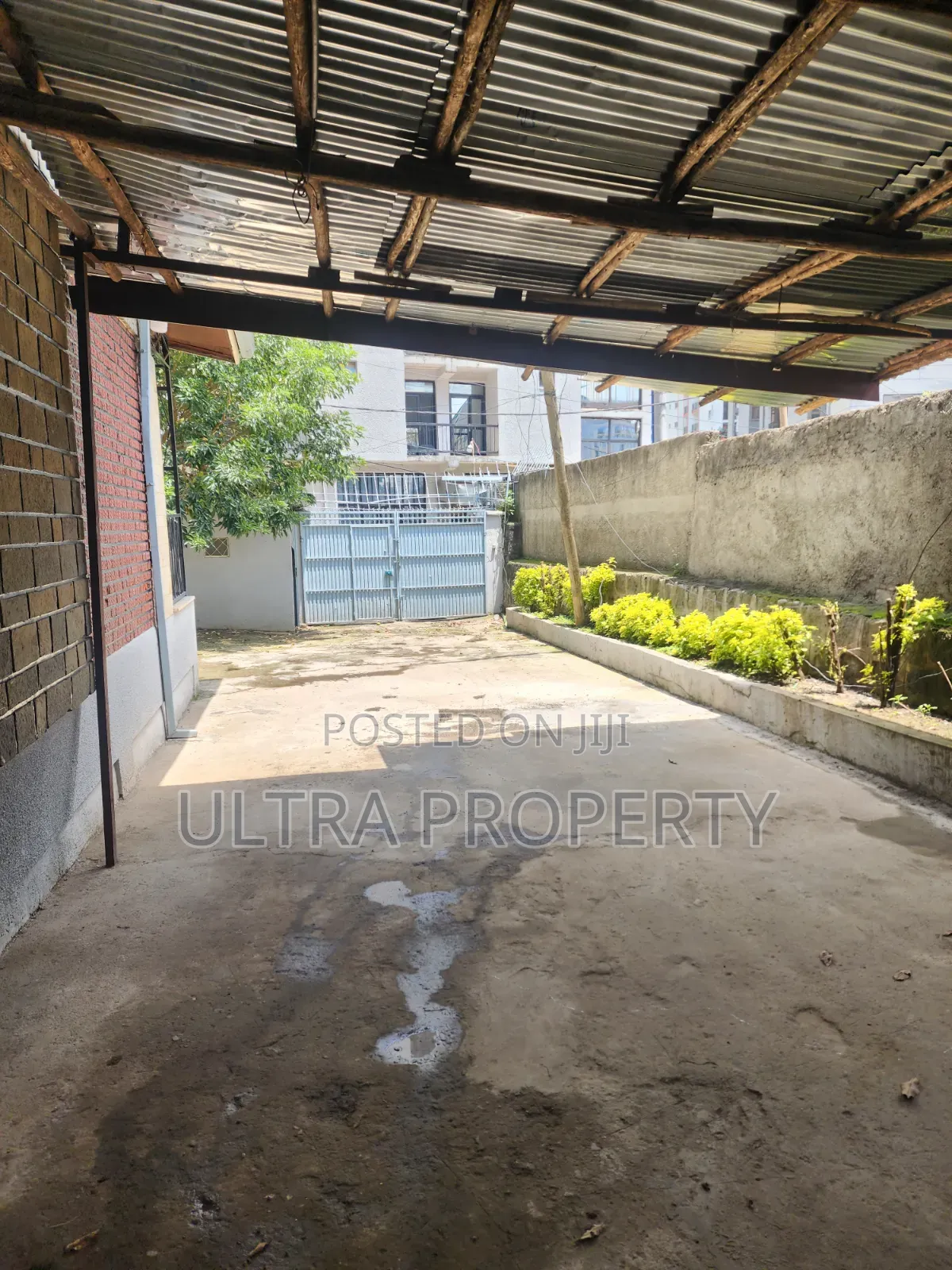 3bdrm Villa in Bole for rent