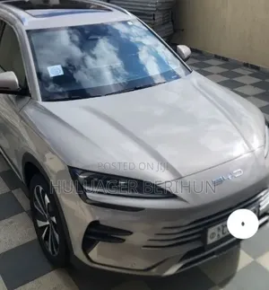 New BYD Song Plus 2024 Silver