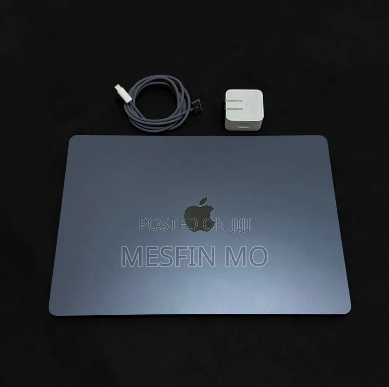Laptop Apple MacBook Air 2022 M2 8GB Apple M2 SSD 256GB