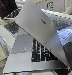 New Laptop Apple MacBook Pro 2018 16GB Intel Core i7 SSD 512GB