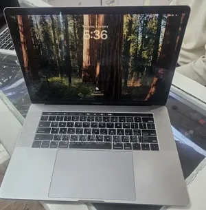 New Laptop Apple MacBook Pro 2018 16GB Intel Core i7 SSD 512GB