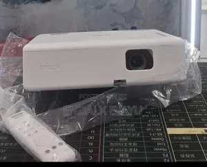 Epson Projector Co-W01
