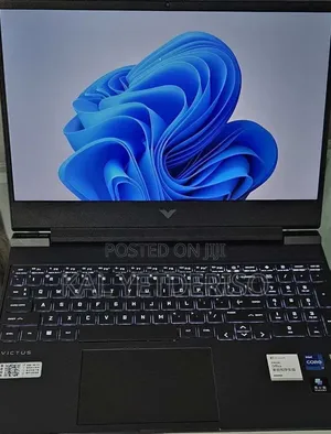 New Laptop HP Victus 15 16GB Intel Core i7 SSD 512GB