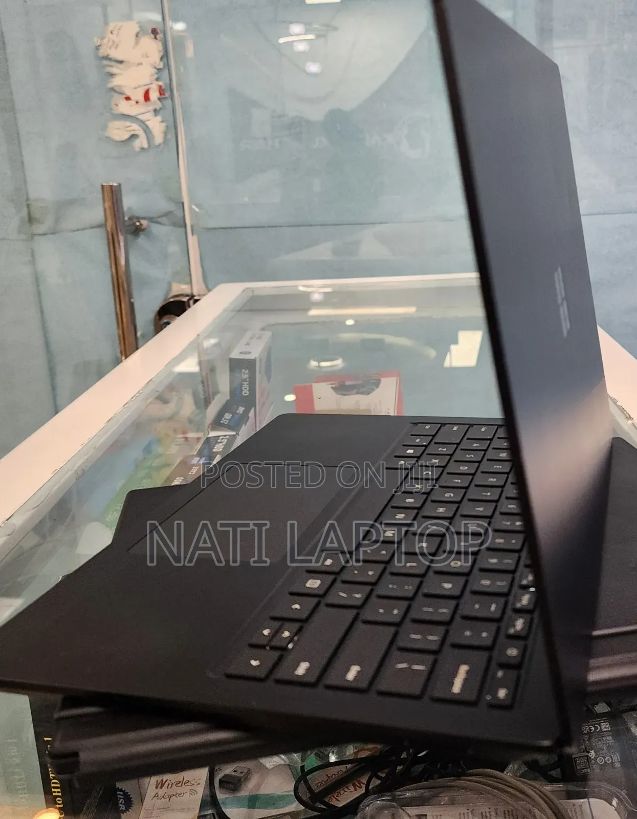 New Laptop Microsoft Surface Laptop 3 8GB Intel Core i5 SSD 256GB