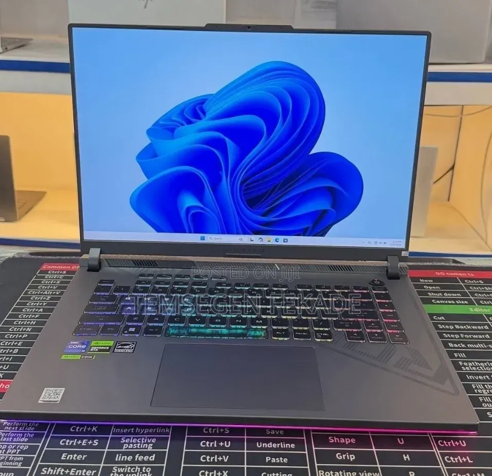 New Laptop Asus ROG Strix G16 G614 16GB Intel Core i9 SSD 1T