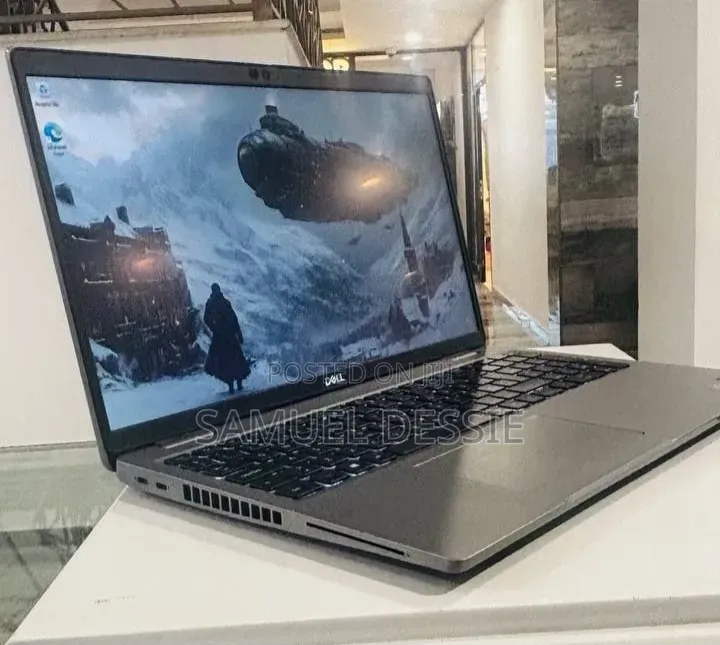 New Laptop Dell Latitude 5310 16GB Intel Core i7 SSD 512GB