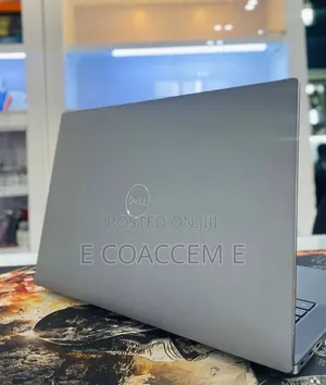 New Laptop Dell 16GB Intel Core i7 SSD 512GB