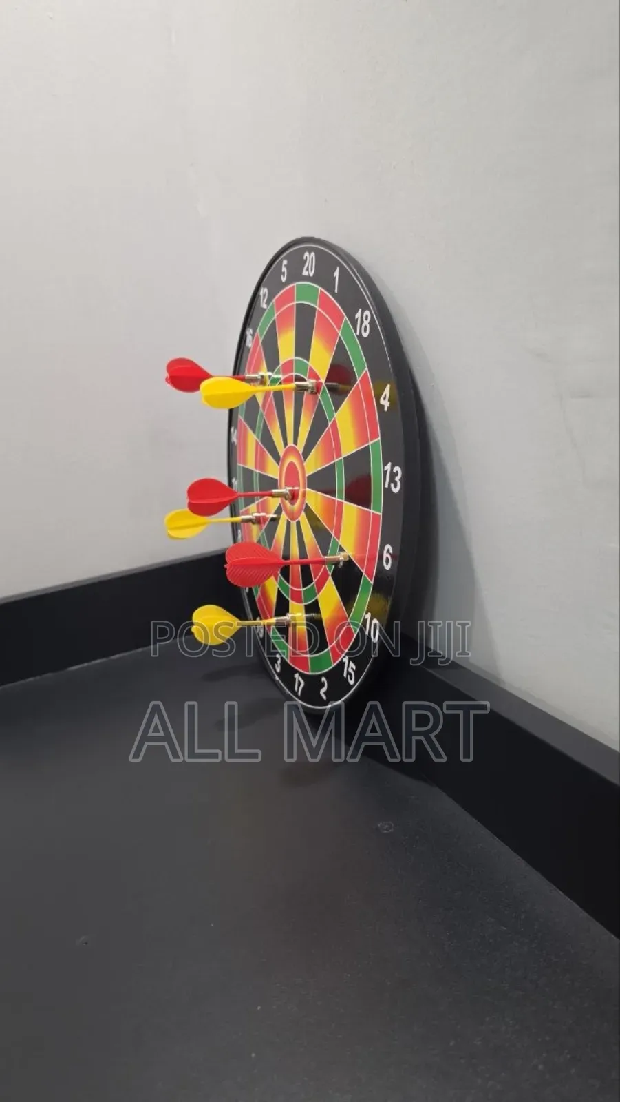 Magnetic Dart Board